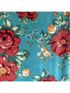 The Pioneer Woman Vintage Floral Fleece Fabric 1.6 Yards Brand New